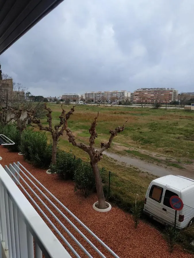 Apartamento En La Pineda 0*,  Spain
