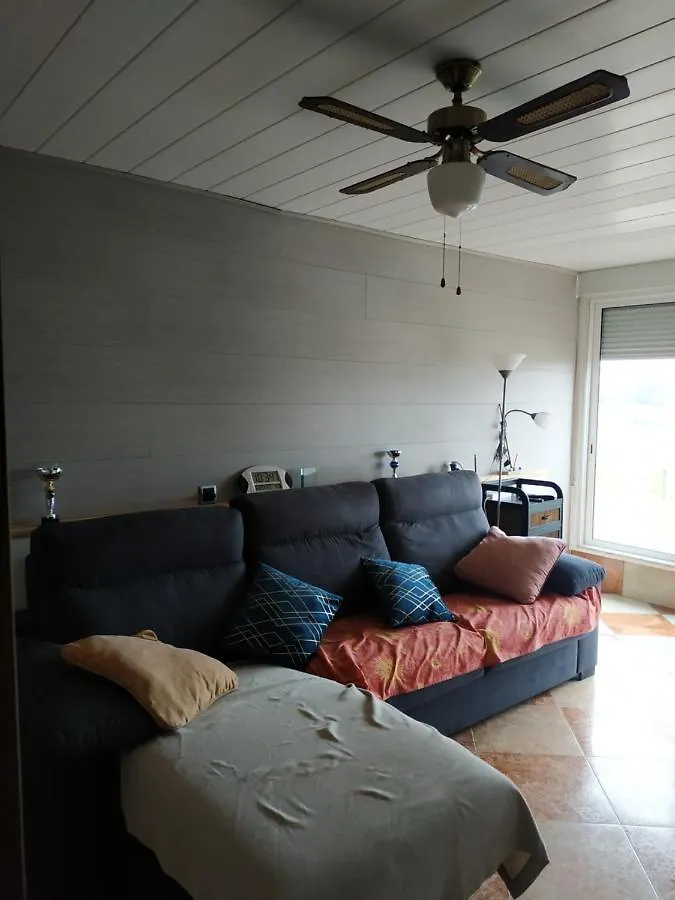Apartamento En La Pineda Apartment
